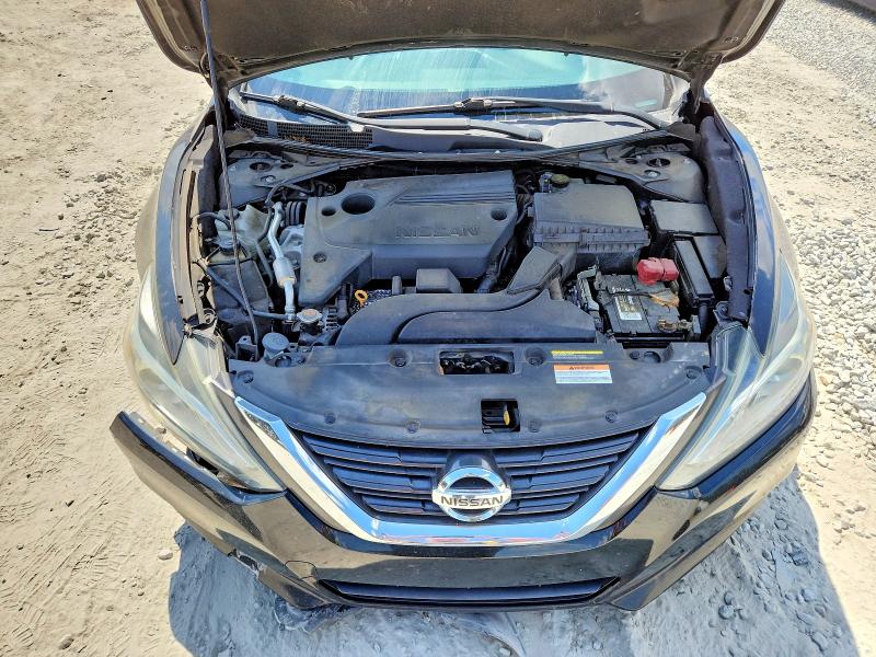 2017 Nissan Altima მანქანა იყიდება აუქციონზე, vin: 1N4AL3AP6HC161994, აუქციონის ნომერი: 53191186