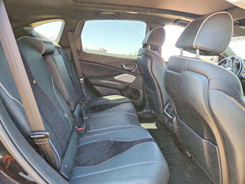 55161766 :رقم المزاد ، 5J8TC2H68ML031415 vin ، 2021 Acura Rdx مزاد بيع