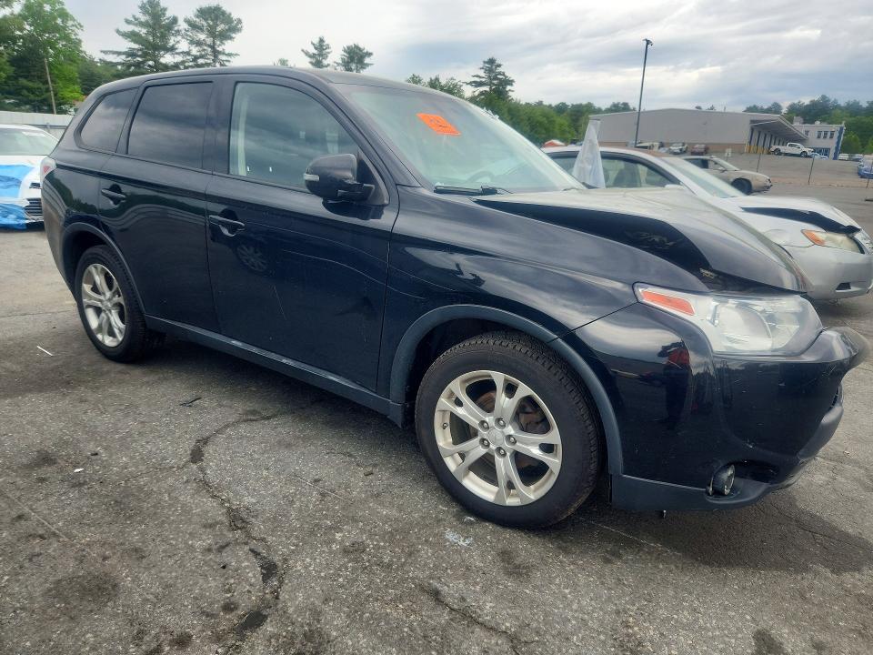 Продажа на аукционе авто 2015 Mitsubishi Outlander, vin: JA4AZ3A38FZ000749, номер лота: 55219926