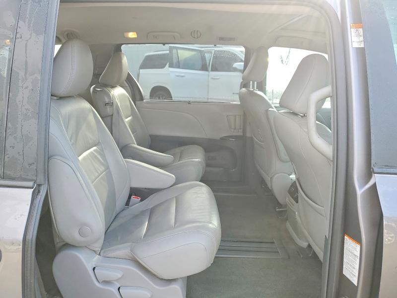 Aukcja sprzedaży 2018 Toyota Sienna, vin: 5TDYZ3DC8JS910525, numer aukcji: 54461896