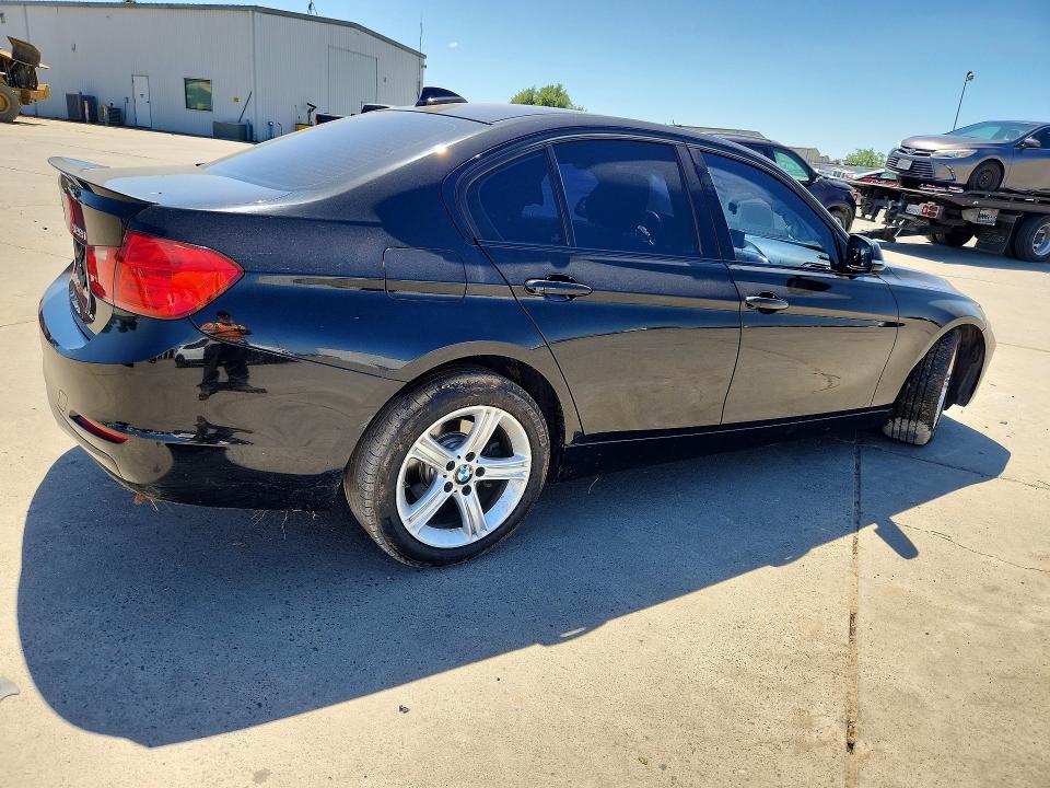 2015 Bmw 328 მანქანა იყიდება აუქციონზე, vin: WBA3C1C54FP851183, აუქციონის ნომერი: 52947646