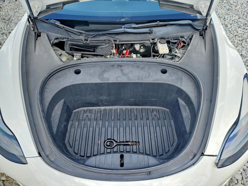 54539136 :رقم المزاد ، 5YJ3E1EB0NF267758 vin ، 2022 Tesla Model 3 مزاد بيع
