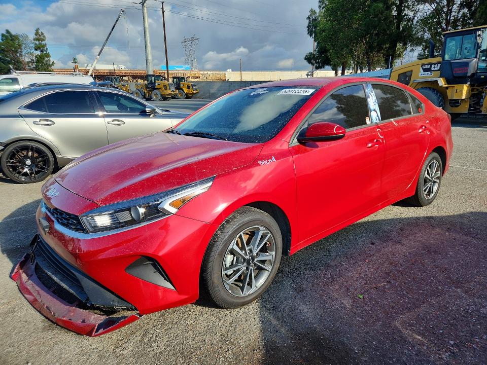 2024 Kia Forte მანქანა იყიდება აუქციონზე, vin: 3KPF24AD6RE767238, აუქციონის ნომერი: 54914426