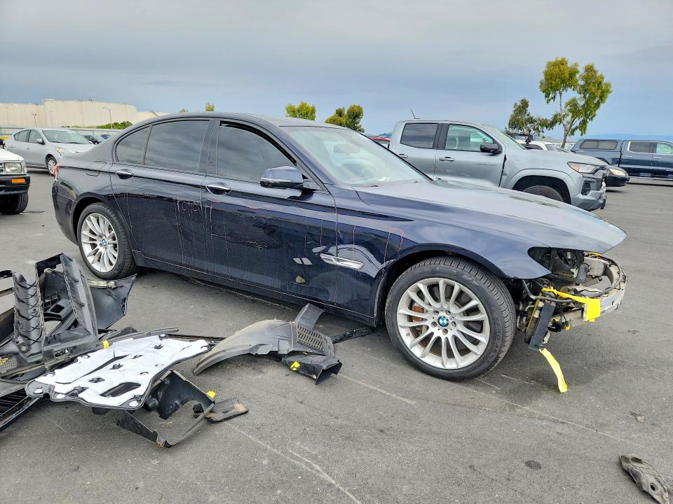 52148056 :رقم المزاد ، WBAYB6C53FD966137 vin ، 2015 Bmw 750 مزاد بيع