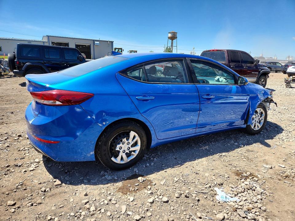 2017 Hyundai Elantra მანქანა იყიდება აუქციონზე, vin: KMHD74LF7HU074603, აუქციონის ნომერი: 53804616