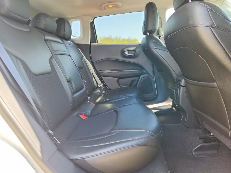 Продаж на аукціоні авто 2018 Jeep Compass, vin: 3C4NJDBB6JT301577, номер лоту: 52311246