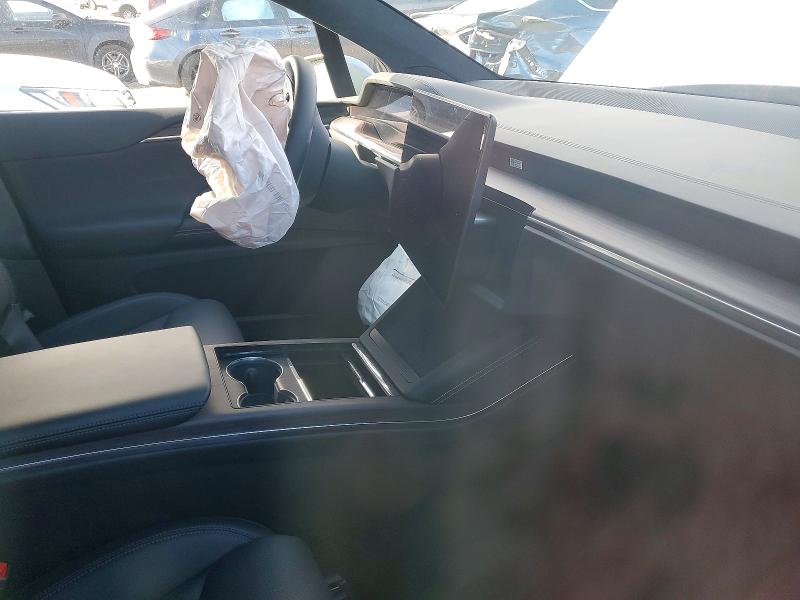 Продаж на аукціоні авто 2025 Tesla Model X, vin: 7SAXCDE59SF461397, номер лоту: 52833786