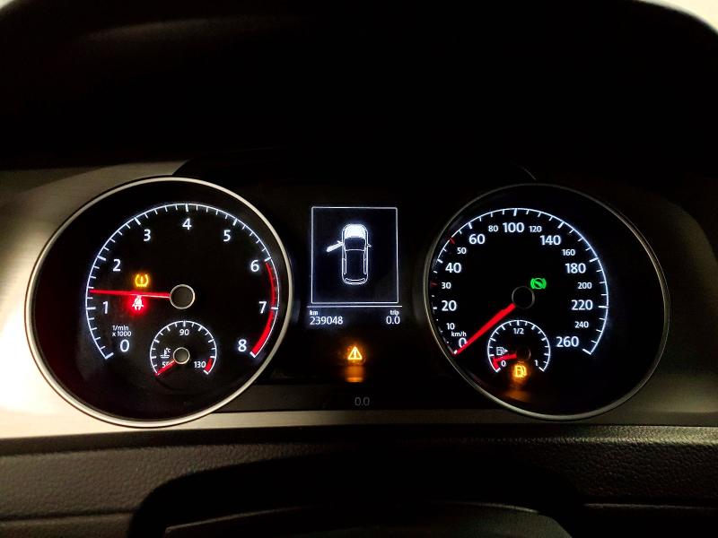 51542776 :رقم المزاد ، 3VW217AUXGM060906 vin ، 2016 Volkswagen Golf مزاد بيع