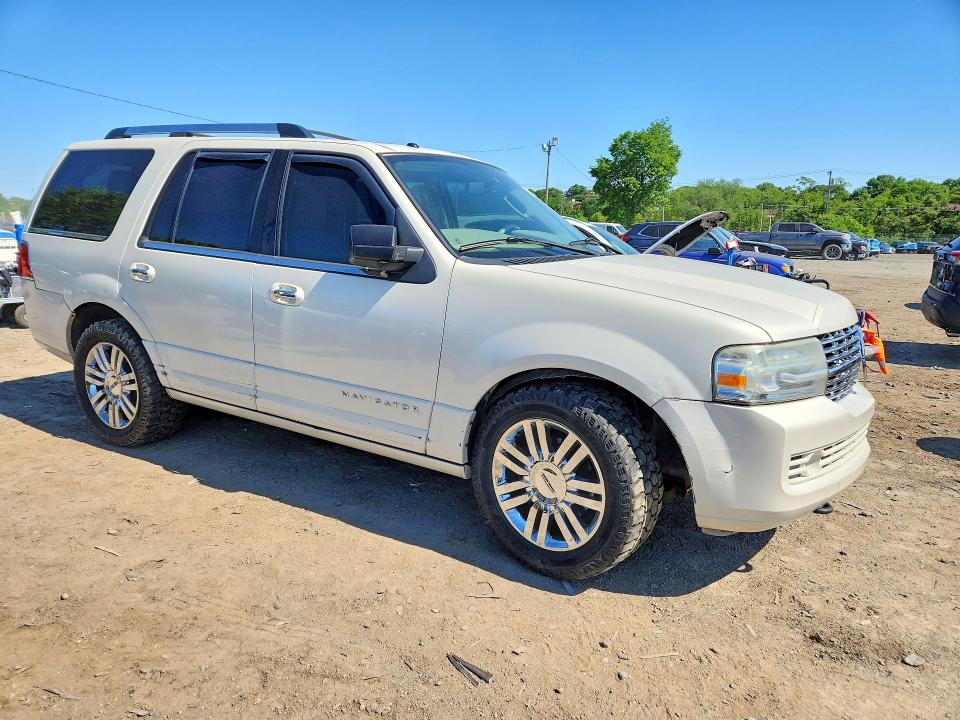 52844946 :رقم المزاد ، 5LMFU28548LJ07338 vin ، 2008 Lincoln Navigator مزاد بيع
