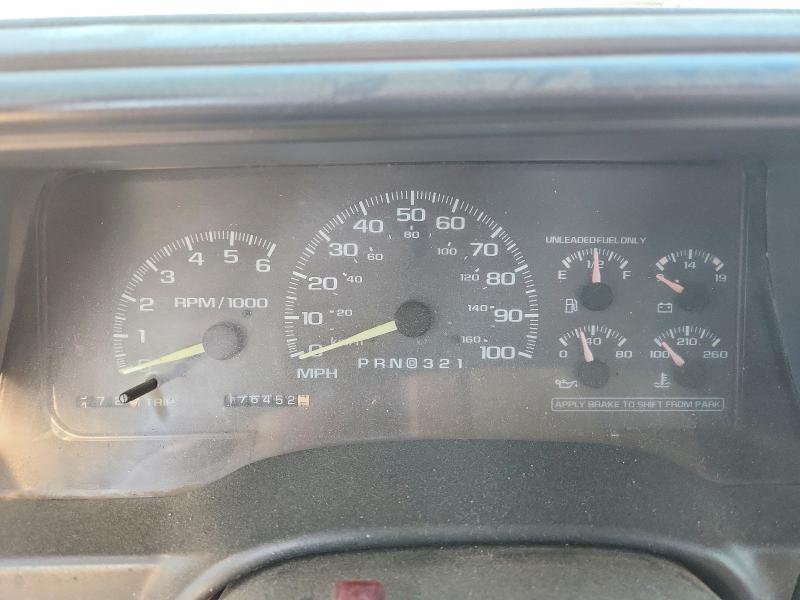 53294686 :رقم المزاد ، 1GCEC14WXWZ273629 vin ، 1998 Chevrolet Gmt-400 مزاد بيع