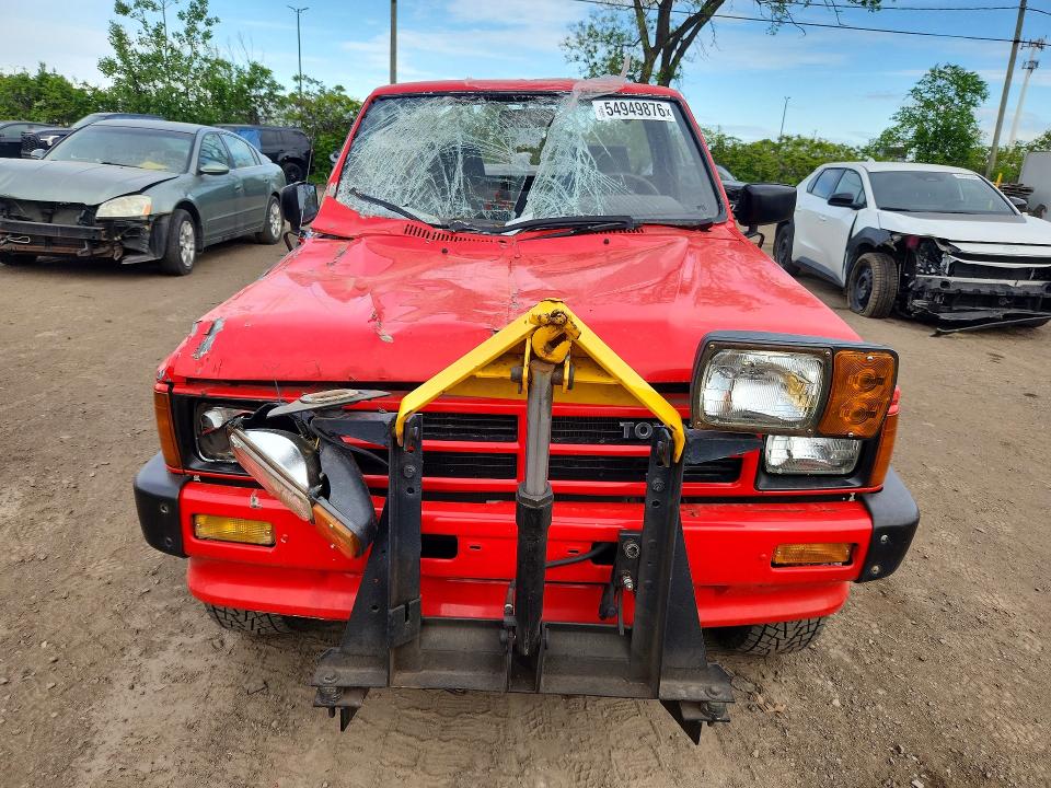 54949876 :رقم المزاد ، JT4RN64PXJ8003381 vin ، 1988 Toyota Pickup مزاد بيع