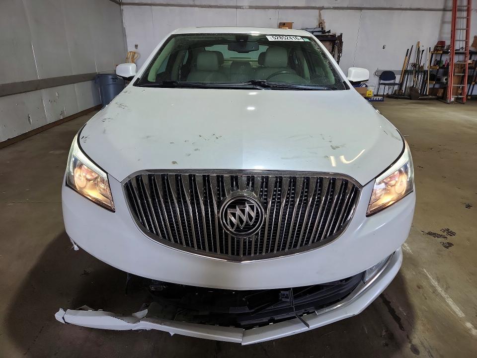 Продажа на аукционе авто 2015 Buick Lacrosse, vin: 1G4GD5G35FF191254, номер лота: 52852416