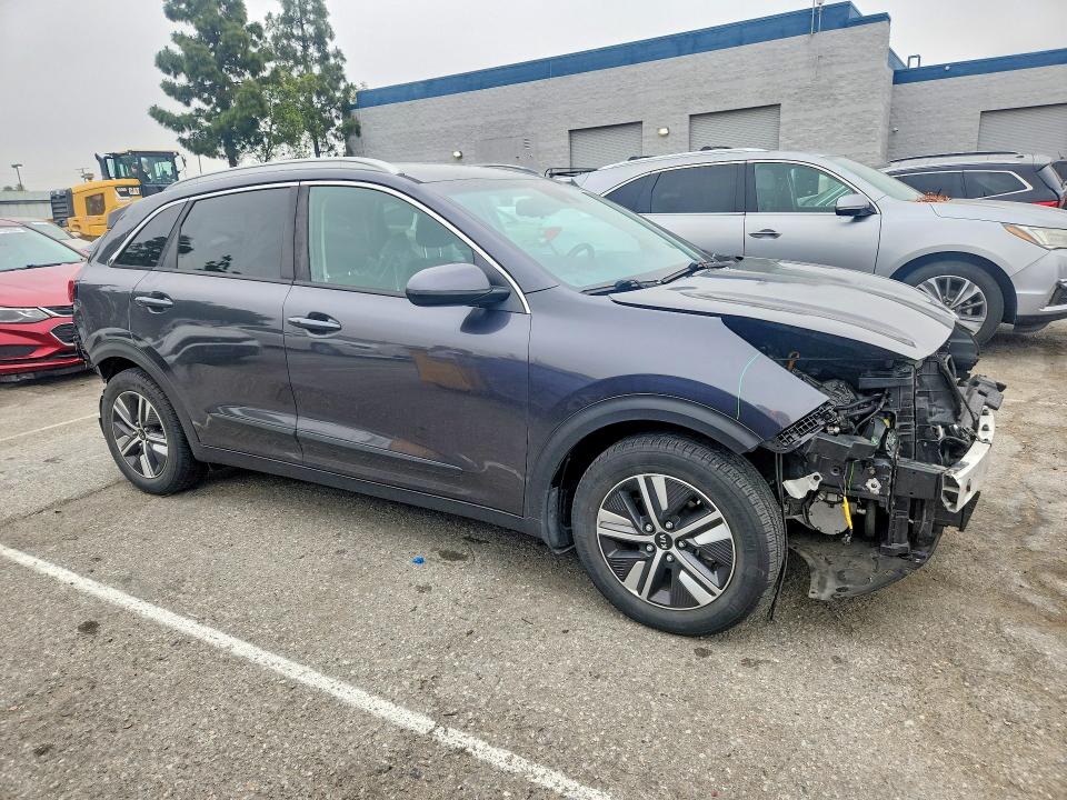 2020 Kia Niro მანქანა იყიდება აუქციონზე, vin: KNDCM3LD2L5392293, აუქციონის ნომერი: 52022566