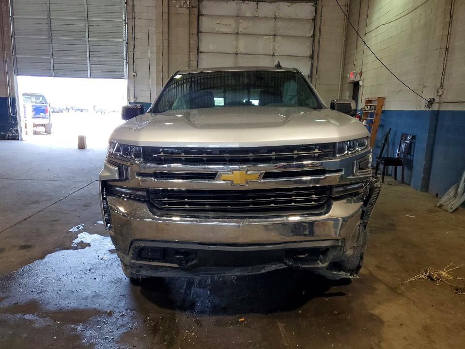 Продажа на аукционе авто 2022 Chevrolet Silverado Ltd, vin: 1GCUYDED0NZ139142, номер лота: 54073476
