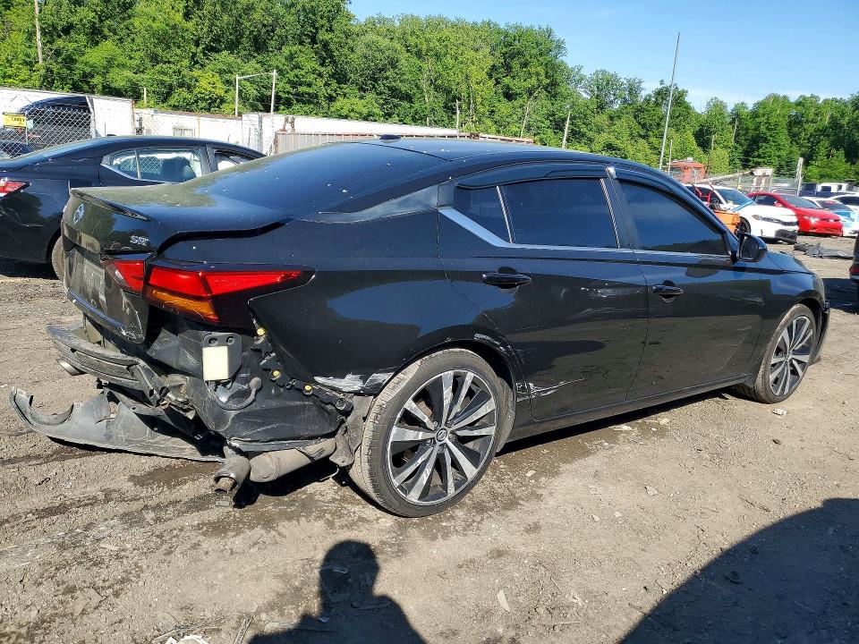 53337396 :رقم المزاد ، 1N4BL4CV1KC138006 vin ، 2019 Nissan Altima مزاد بيع