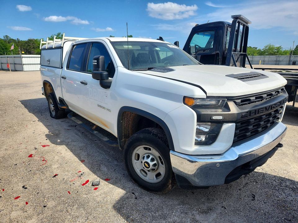52038936 :رقم المزاد ، 1GC4YLE70MF216838 vin ، 2021 Chevrolet Silverado مزاد بيع