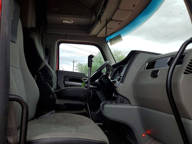 Продажа на аукционе авто 2022 Kenworth Kenworth, vin: 1XKYD49X2NJ482328, номер лота: 52346776