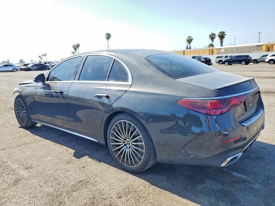 2026 Mercedes-benz E მანქანა იყიდება აუქციონზე, vin: W1KLF4GB1TA238681, აუქციონის ნომერი: 54725746