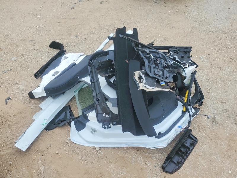 52834176 :رقم المزاد ، 5YJSA1E68NF459648 vin ، 2022 Tesla Model S مزاد بيع