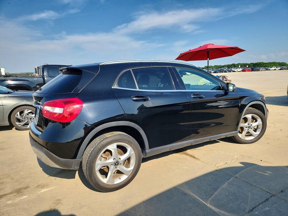 2020 Mercedes-benz Gla მანქანა იყიდება აუქციონზე, vin: WDCTG4GB0LJ666971, აუქციონის ნომერი: 54883316