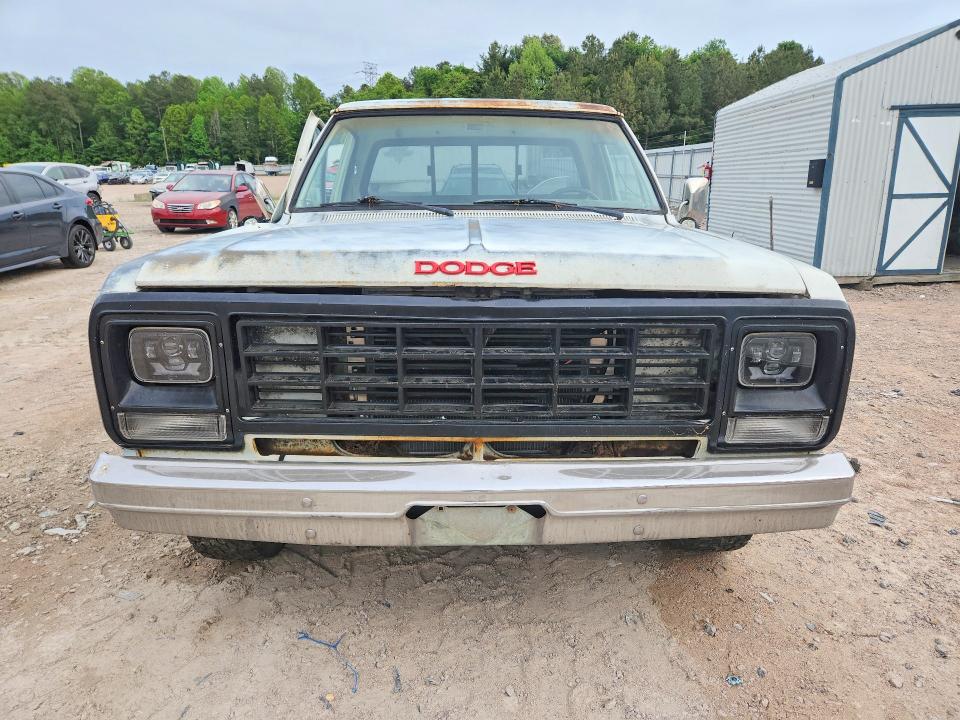 1984 Dodge D-series მანქანა იყიდება აუქციონზე, vin: 1B7GD14T6ES293251, აუქციონის ნომერი: 52688366
