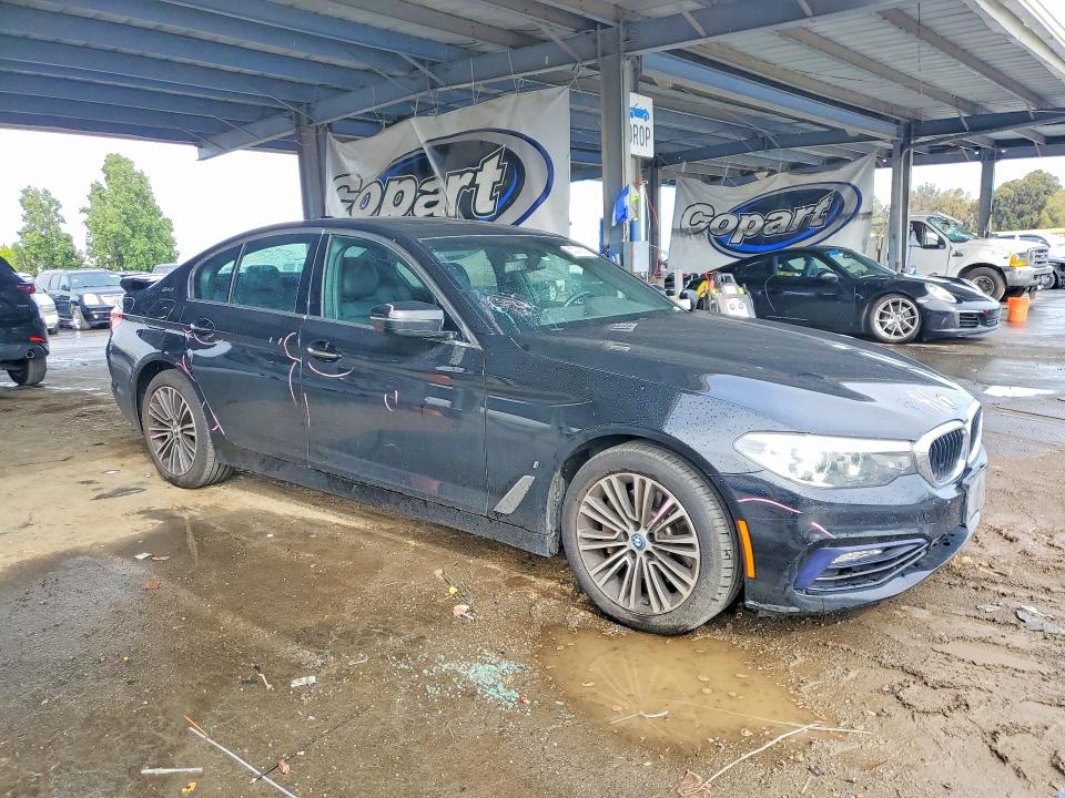 Продажа на аукционе авто 2018 Bmw 530e, vin: WBAJA9C53JB033350, номер лота: 55214536