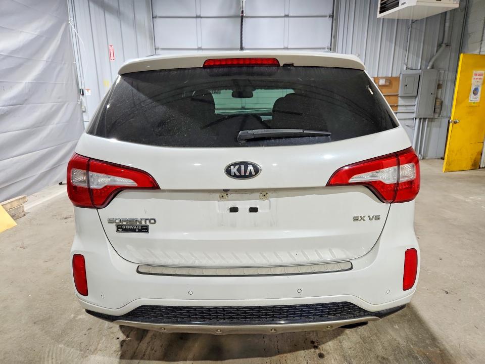 2015 Kia Sorento მანქანა იყიდება აუქციონზე, vin: 5XYKWDA73FG621097, აუქციონის ნომერი: 54107726