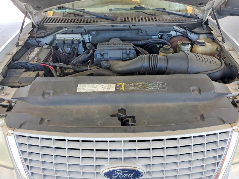 Продажа на аукционе авто 2005 Ford Expedition, vin: 1FMPU15505LA53103, номер лота: 53011586