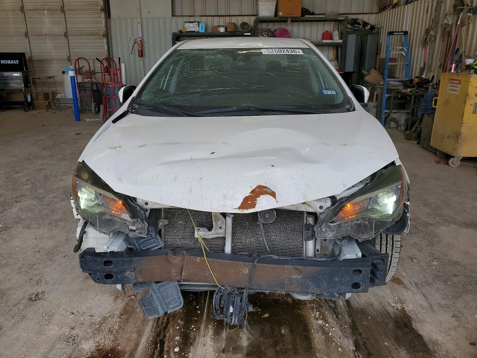Aukcja sprzedaży 2018 Toyota Corolla, vin: 5YFBURHE0JP751561, numer aukcji: 52602436