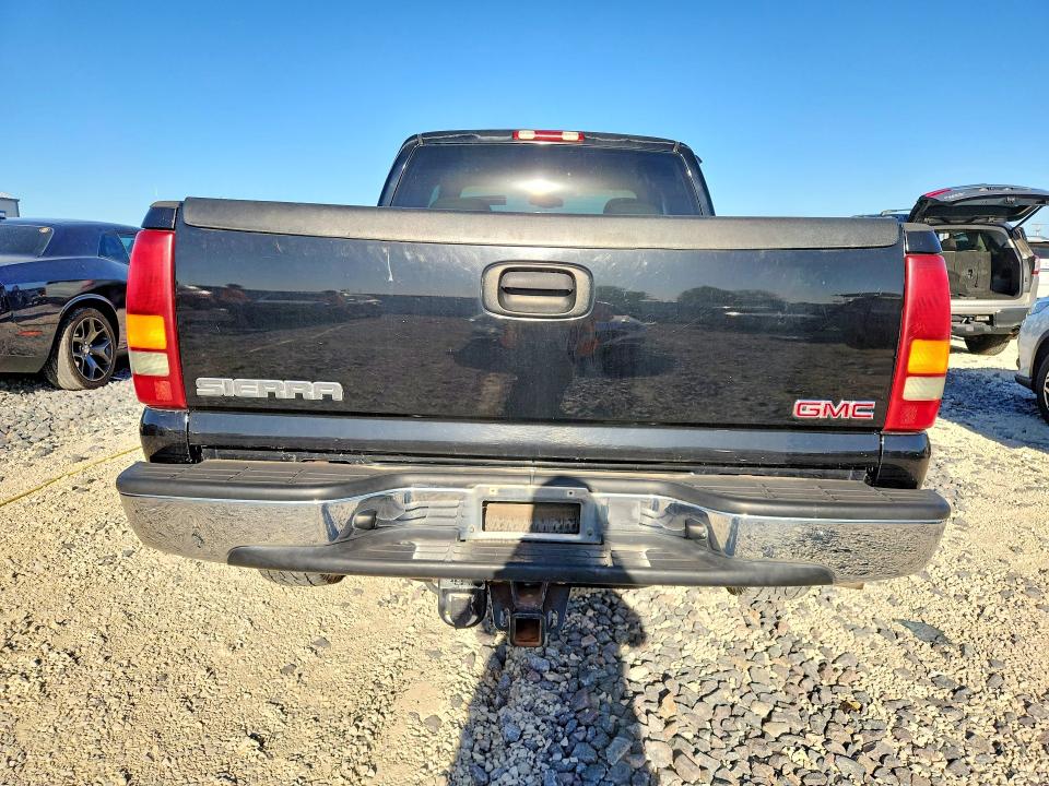 Продажа на аукционе авто 2003 Gmc Sierra, vin: 2GTEK19T031368951, номер лота: 53713846