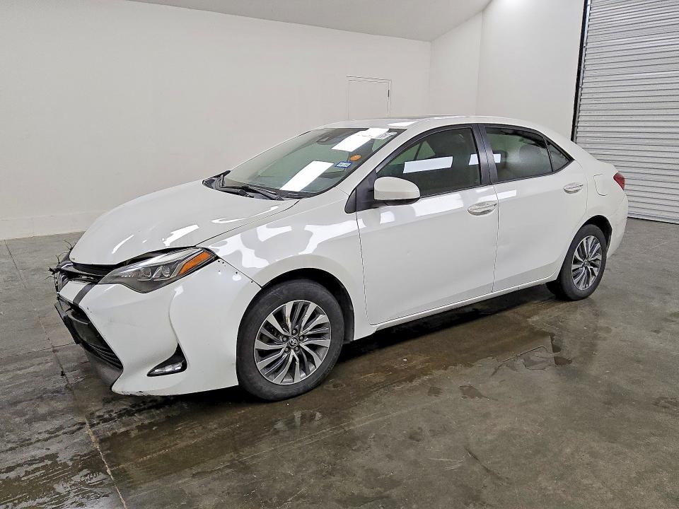 Aukcja sprzedaży 2018 Toyota Corolla, vin: 5YFBURHEXJP792702, numer aukcji: 52954326