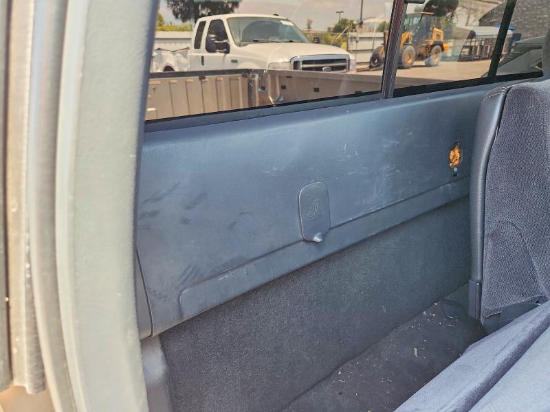 53423486 :رقم المزاد ، 1GTEC14W31Z249312 vin ، 2001 Gmc New Sierra مزاد بيع
