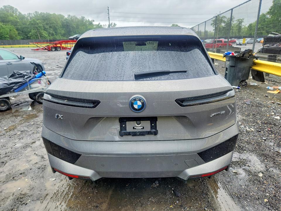 54182046 :رقم المزاد ، WB523CF04RCN30486 vin ، 2024 Bmw Ix مزاد بيع