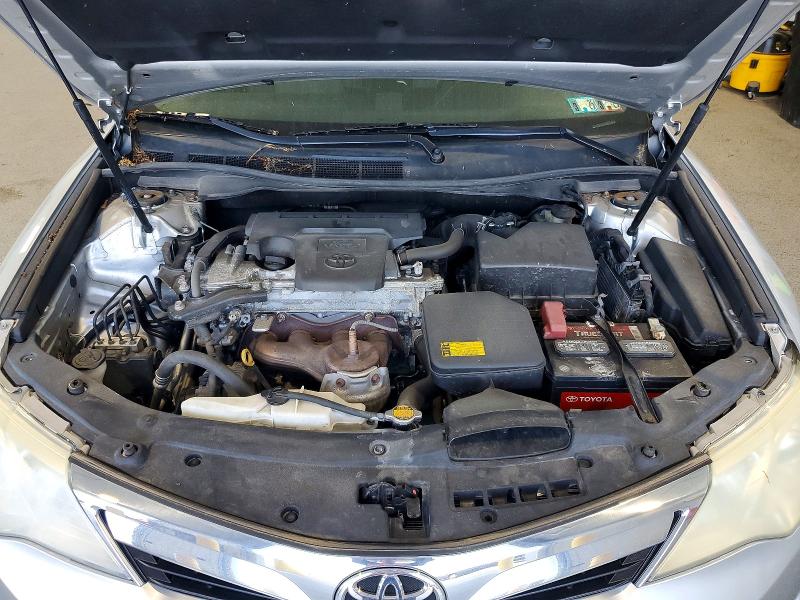 52991736 :رقم المزاد ، 4T1BF1FK1EU423879 vin ، 2014 Toyota Camry مزاد بيع