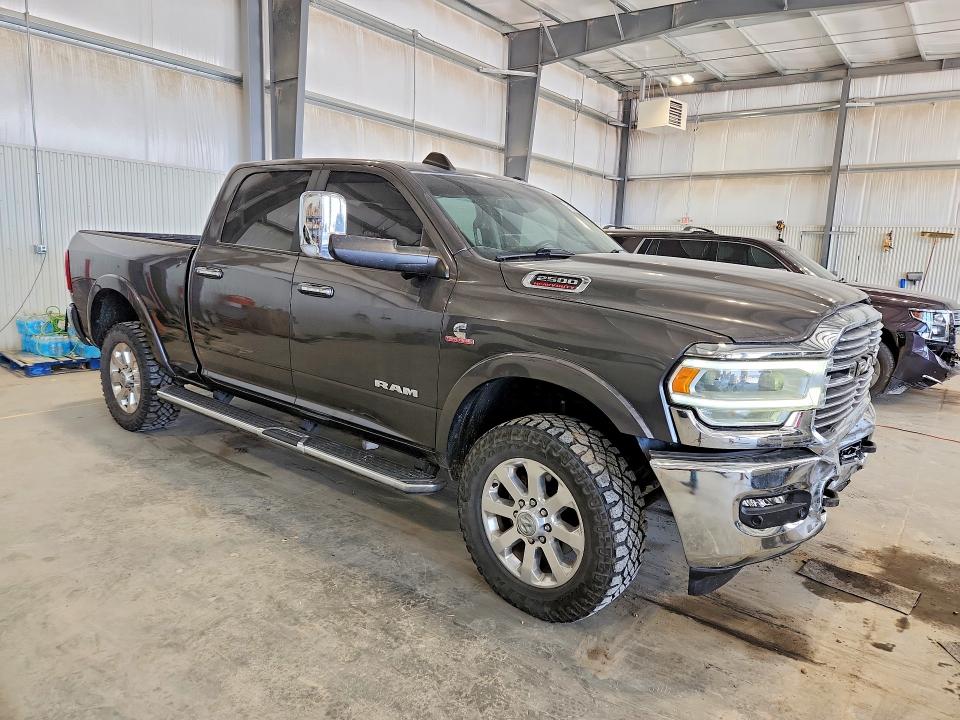 51083766 :رقم المزاد ، 3C6UR5FL3NG110606 vin ، 2022 Ram 2500 مزاد بيع