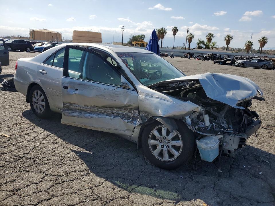 2004 Toyota Camry მანქანა იყიდება აუქციონზე, vin: 4T1BF32K44U066990, აუქციონის ნომერი: 54968046