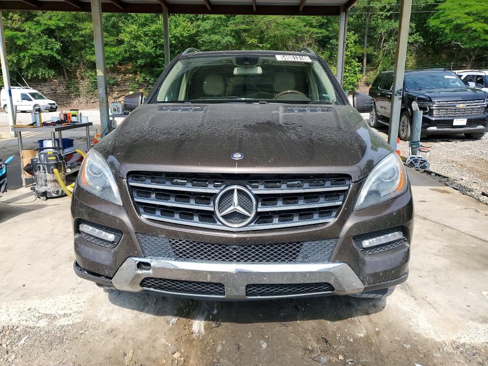 54081316 :رقم المزاد ، 4JGDA5JB9FA531045 vin ، 2015 Mercedes-benz Ml مزاد بيع