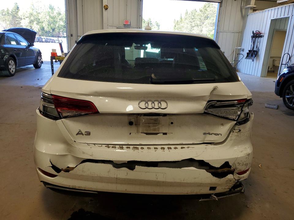 Aukcja sprzedaży 2018 Audi A3, vin: WAUUPBFF7JA091006, numer aukcji: 53565966
