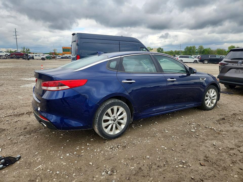 Продажа на аукционе авто 2018 Kia Optima, vin: 5XXGT4L38JG270614, номер лота: 51952886