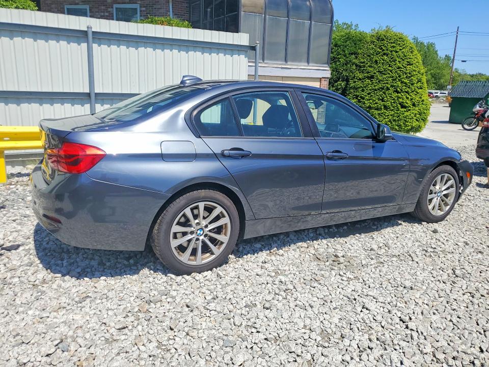 54895386 :رقم المزاد ، WBA8E5G5XGNT41452 vin ، 2016 Bmw 320 مزاد بيع
