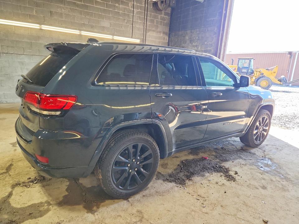 2018 Jeep Grand Cherokee მანქანა იყიდება აუქციონზე, vin: 1C4RJFAG1JC305378, აუქციონის ნომერი: 52296526