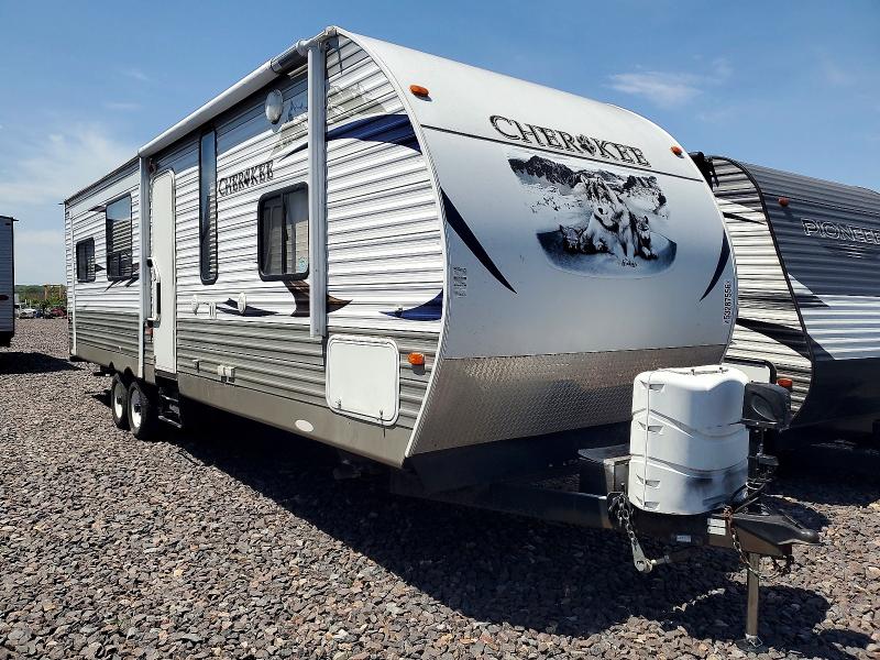 53287556 :رقم المزاد ، 4X4TCKF27CX112986 vin ، 2012 Cherokee By Forest R Travel Trl مزاد بيع