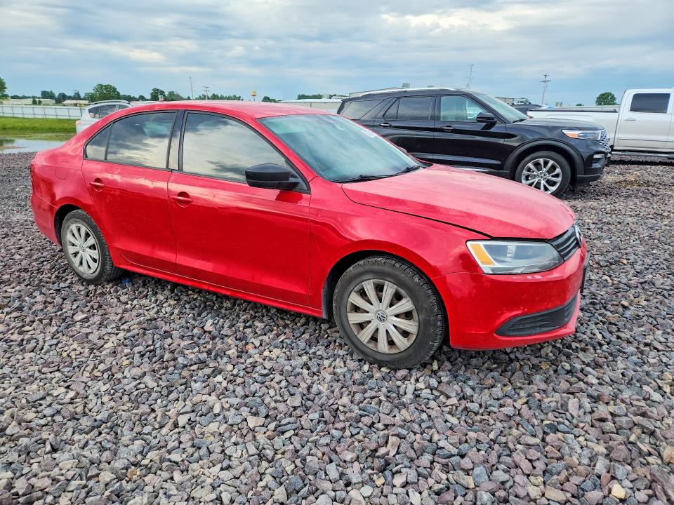 52738446 :رقم المزاد ، 3VW2K7AJXEM375835 vin ، 2014 Volkswagen Jetta مزاد بيع