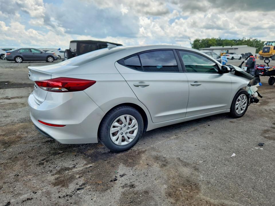Продажа на аукционе авто 2018 Hyundai Elantra, vin: 5NPD74LFXJH392512, номер лота: 55334386