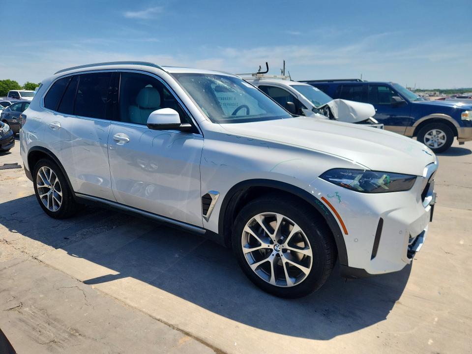 53141026 :رقم المزاد ، 5UX23EU08R9V86848 vin ، 2024 Bmw X5 مزاد بيع