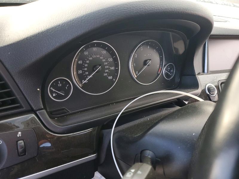 51874326 :رقم المزاد ، WBA5A5C54FD518604 vin ، 2015 Bmw 528 مزاد بيع