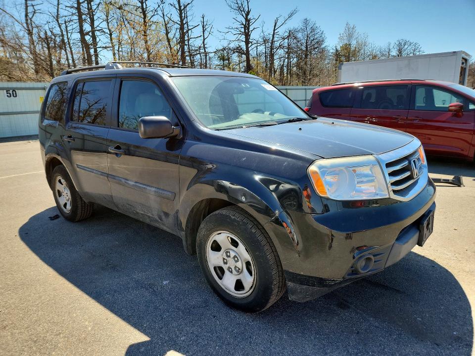 51836226 :رقم المزاد ، 5FNYF4H2XFB038666 vin ، 2015 Honda Pilot مزاد بيع