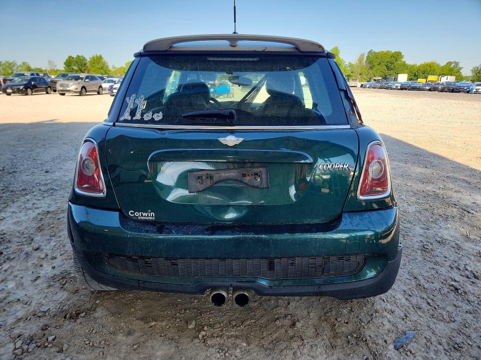 Продажа на аукционе авто 2009 Mini Cooper, vin: WMWMF735X9TT97189, номер лота: 53102066