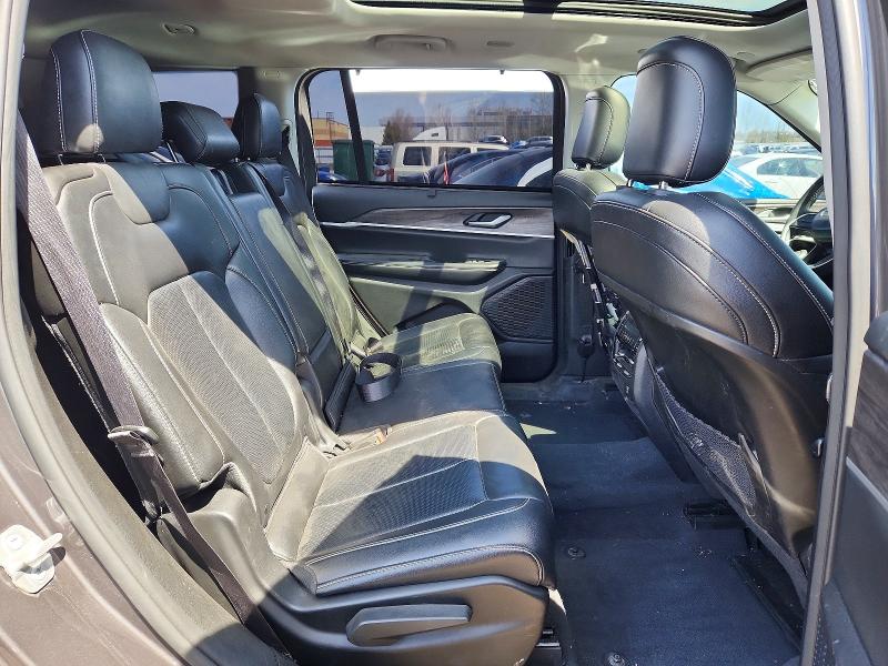 Продажа на аукционе авто 2023 Jeep Grand Cherokee, vin: 1C4RJKBG0P8727211, номер лота: 45532116