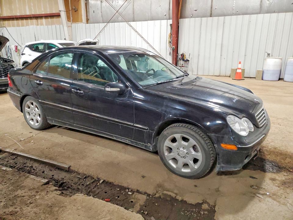Auction sale of the 2005 Mercedes-benz C, vin: WDBRF84J15F664897, lot number: 54675576